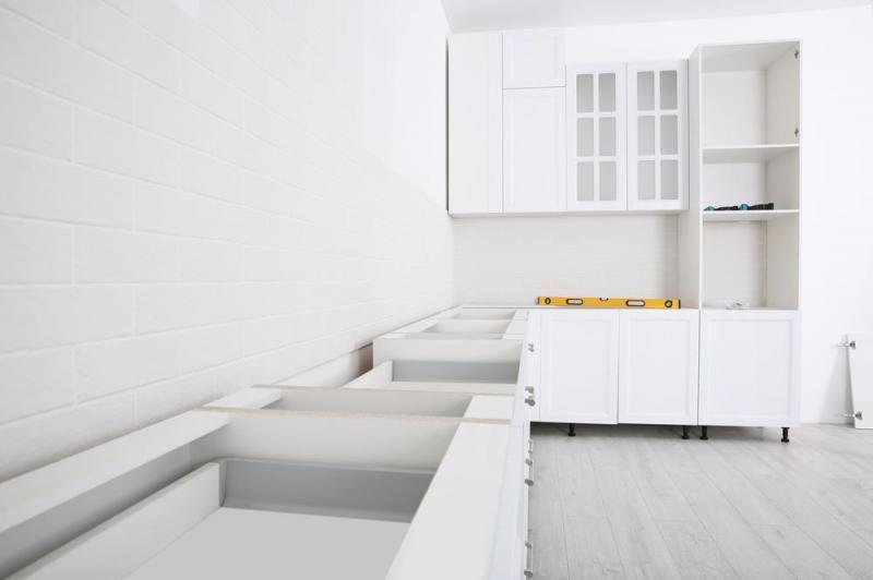Installation d'une cuisine &agrave; Haguenau, quels agencements privil&eacute;gier selon l'espace ?